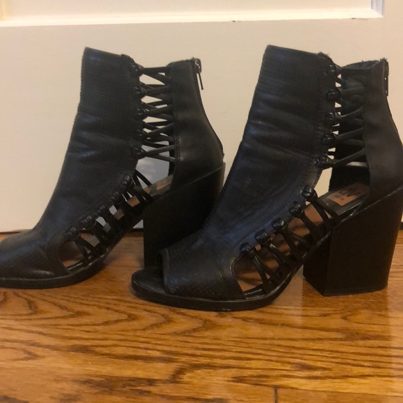Dolce Vita Shoes - Dolce vita cutout open toe bootie